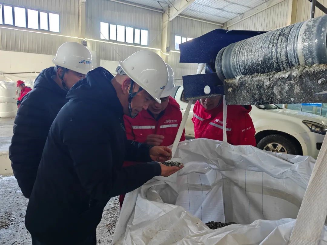 emc易倍集团向导深入下层调研 精准切脉 悉心指导